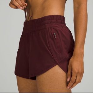 Lululemon Tracker Short 4” size 6 color Red Merlot